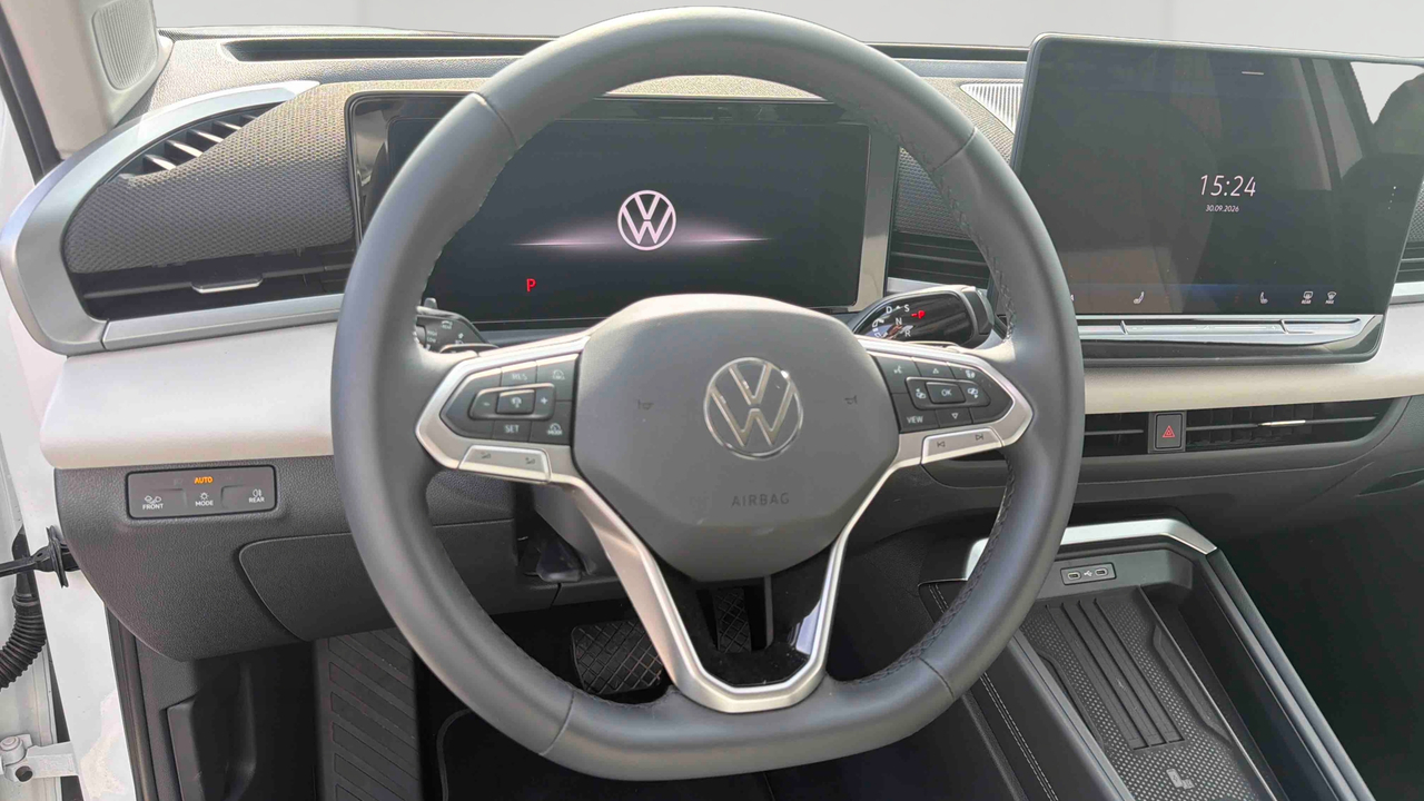 Volkswagen T-Roc 1.5 eTSI EVO2 Hybrid 150 ch DSG7 — photo 10
