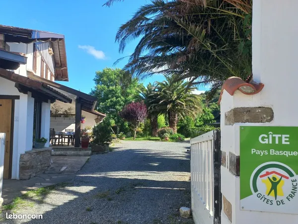 Studio-T2-T4 / BAIL MOBILITE OU ETUDIANT 0U SAISONNIER 90 JOURS e/ St-Jean-de-Luz et Biarritz