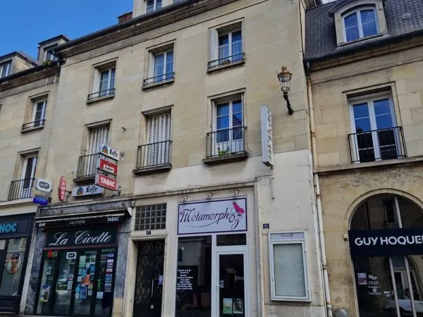 IMMEUBLE DE RAPPORT (392 m2) COMPIEGNE CENTRE VILLE
