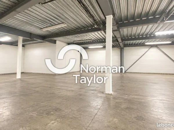 LOCAL D'ACTIVITE 226 m² PEROLS