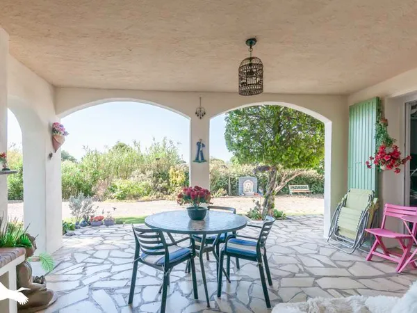 Villa de 4 pièces principales