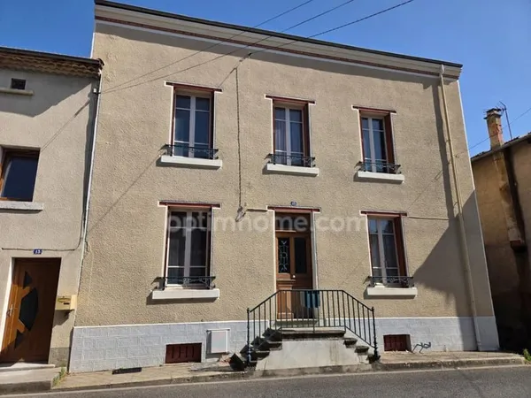 *** EXCLUSIVITE *** GRANDE MAISON DE VILLE A RENOVER AVEC TERRAIN, PATIO ET DEPENDANCES *** BILLOM 6
