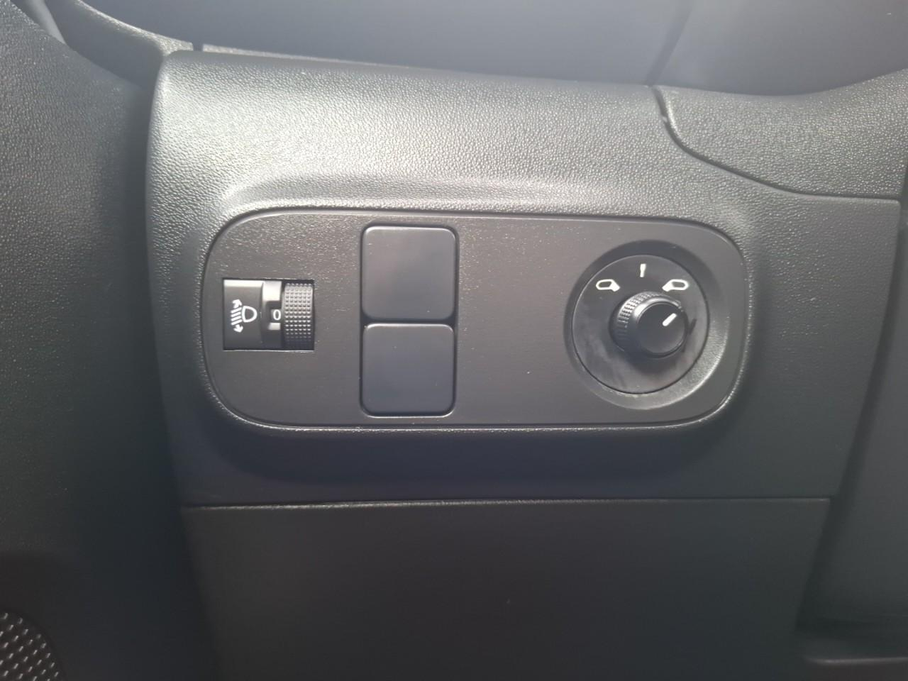 Citroën C3 1.2 puretech 83ch s&s feel pack — photo 18
