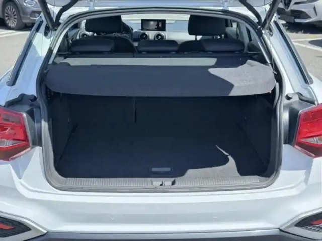 Audi Q2 35 tfsi 150ch advanced s tronic 7 — photo 6