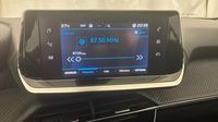 Peugeot 2008 1.2 PureTech 100ch S&S Active Pack — photo 19
