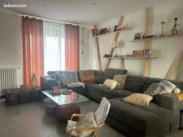 Maison T7 La Ville aux Dames