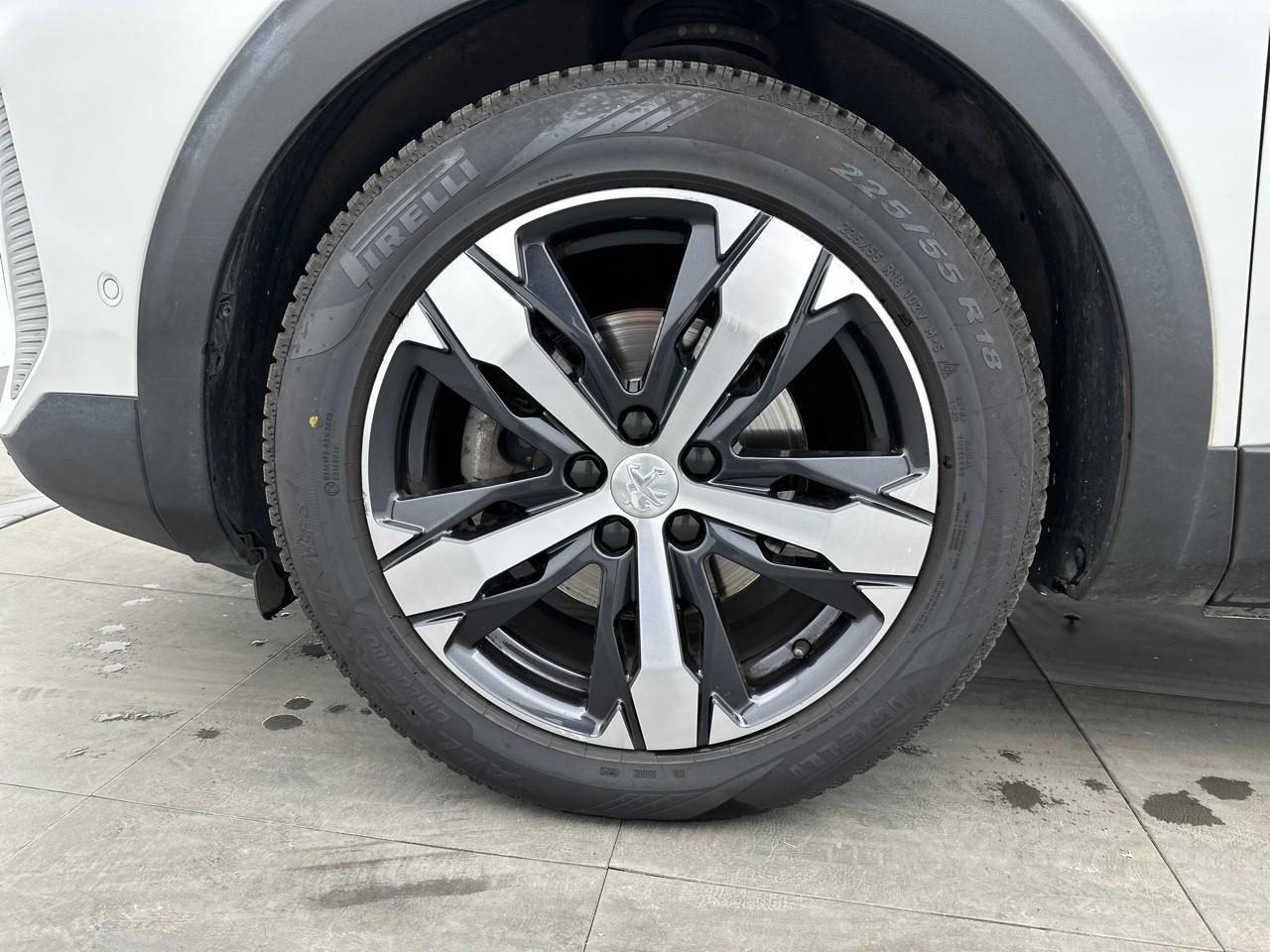 Peugeot 3008 puretech 130ch s&s eat8 gt — photo 14