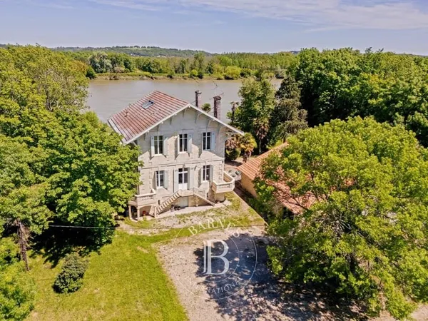 Beautiran vue Garonne - Élégante maison du XIXe siècle - Jardin - Piscine - Garage - Dépendance