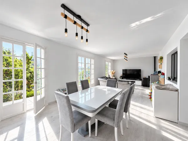 Maison 6 pièces 121 m²