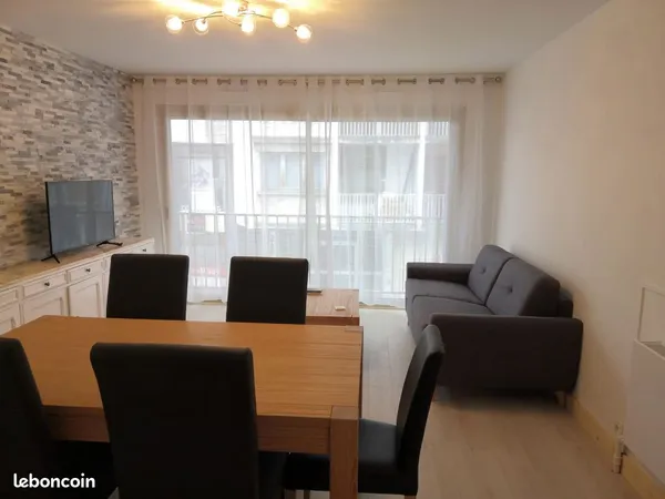 T3 70m2 - 2mn de l'embarcadère Evian