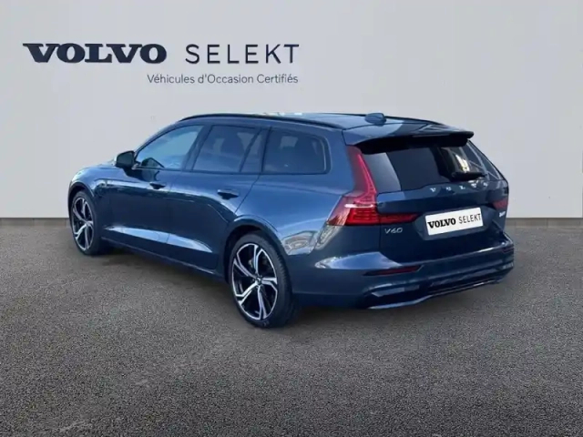 Volvo V60 t6 awd 180+156ch plus style dark geartronic 8 — photo 3