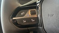 Peugeot 2008 1.2 PureTech 100ch S&S Active — photo 17
