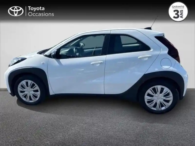Toyota Aygo X 1.0 vvt-i 72ch dynamic — photo 3