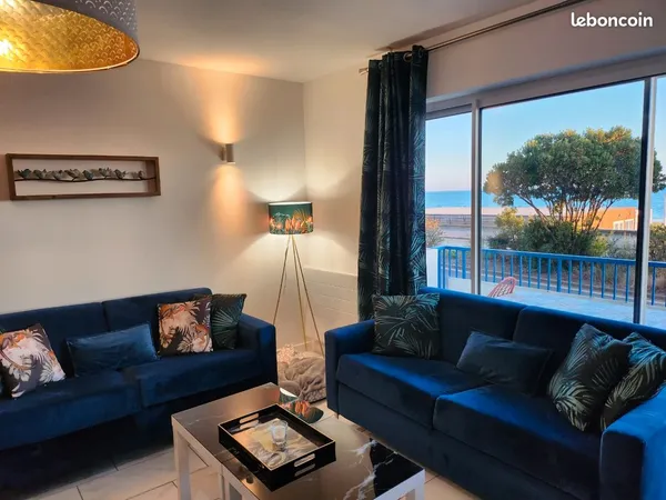 Trés Bel Appartement 3 chambres Face Mer CARRE D'OR