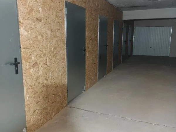 Loue box de stockage centre ville brive