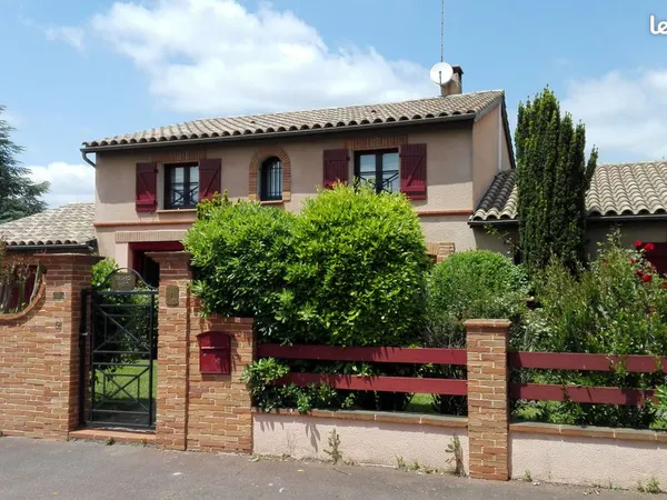 Villa t6-7 169 m2 blagnac