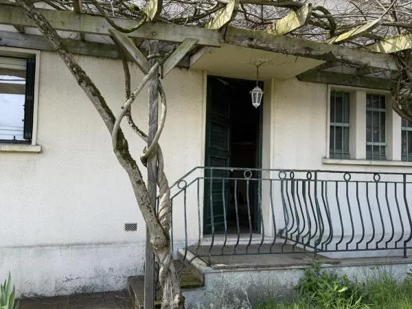 Vends maison - 100 m² - 5 pièces, 3 chambres - Bougival 78380