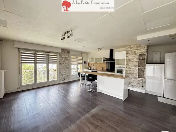 Appartement lumineux de 67 m2 avec balcon exposé Sud Chart