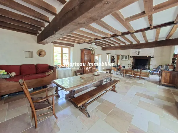 Maison 8 pièces 250 m²
