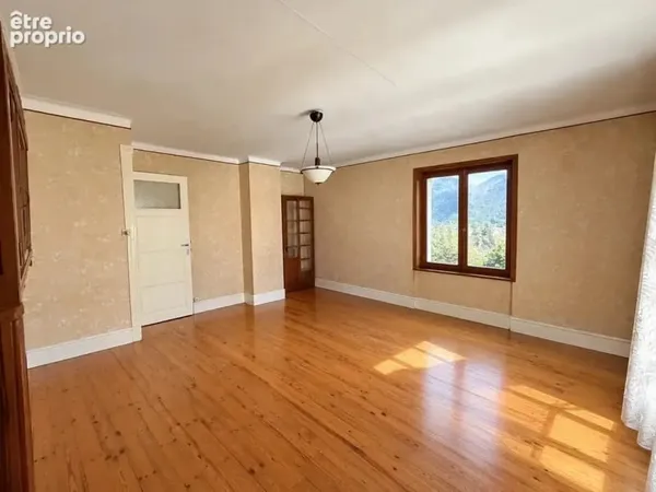Maison avec terrain