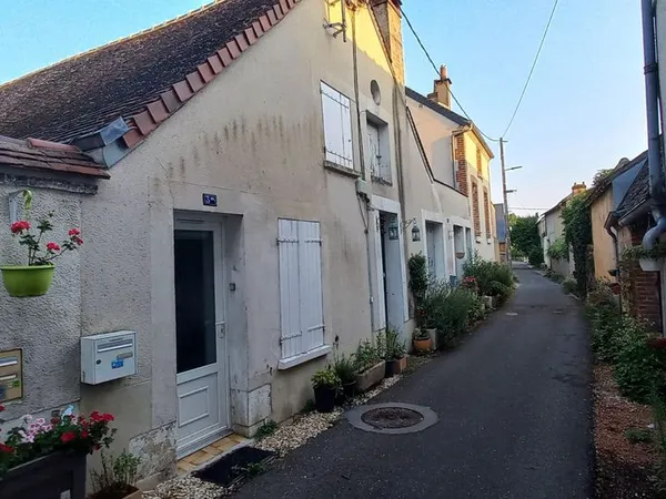 F2 Maison de ville - centre ville