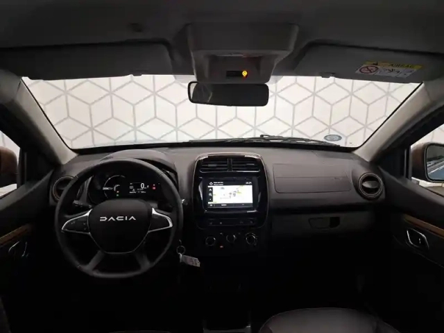Dacia Spring — photo 14