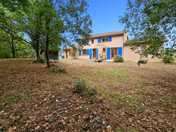 Maison 4 pièces 153 m²