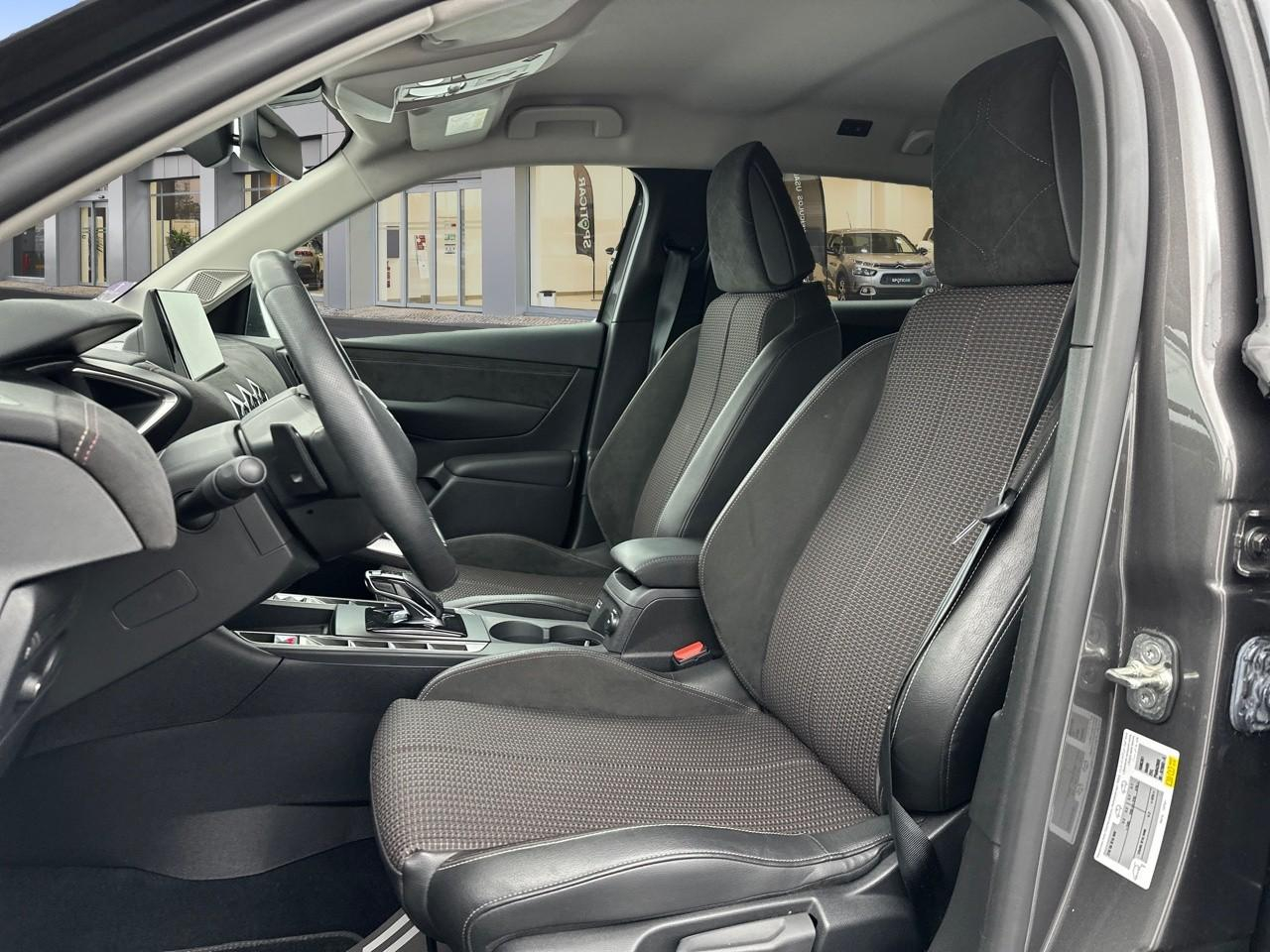 Ds Ds 3 crossback puretech 130 eat8 performance line+ — photo 10
