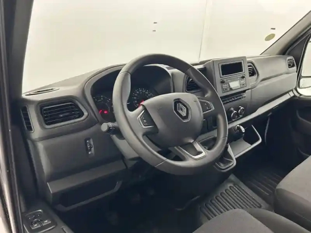 Renault Master fgn trac f3500 l2h2 blue dci 135 — photo 10