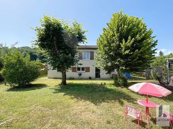 Vends maison 90m² Marsac-sur-l'Isle - 4 pièces sur terrain 767m²