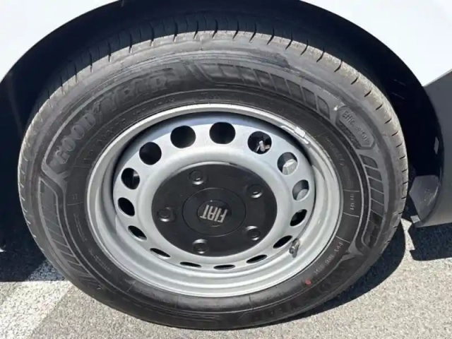 Fiat Scudo fg m 1.5 diesel 120ch — photo 13