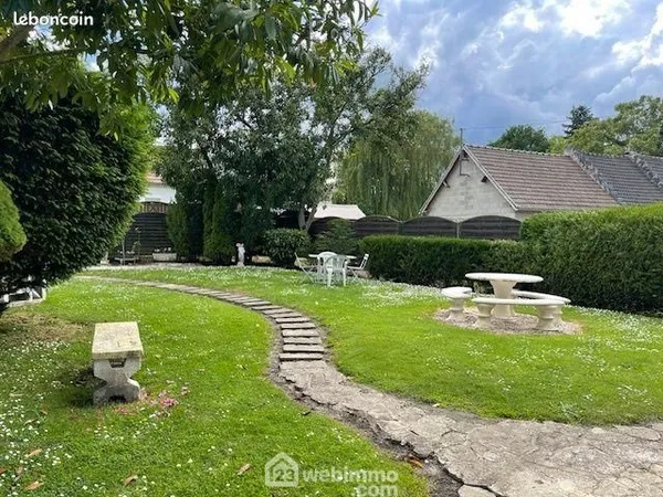Maison 5 pièces 85 m²
