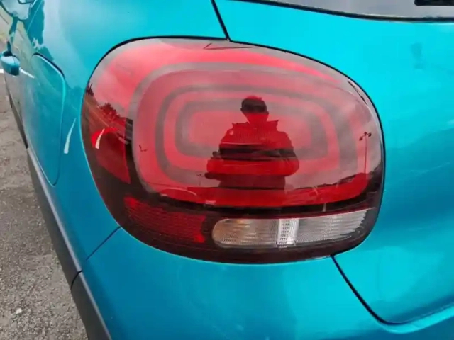 Citroën C3 bluehdi 100 s&amp;s bvm6 — photo 17