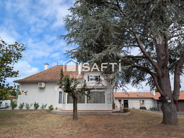 Jolie maison traditionelle