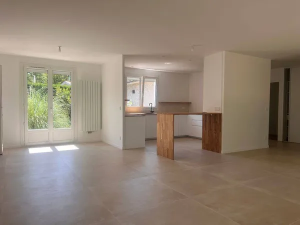 Maison de plain-pied 5 pièces 132 m²