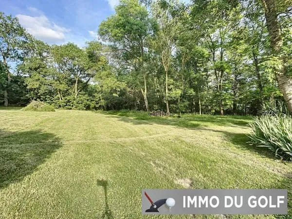 Terrain 1300 m²