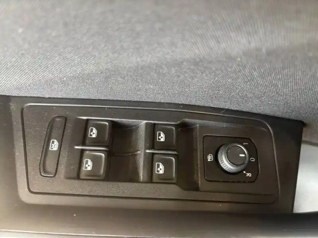 Volkswagen T-Roc 2.0 tdi 116 start/stop bvm6 — photo 54
