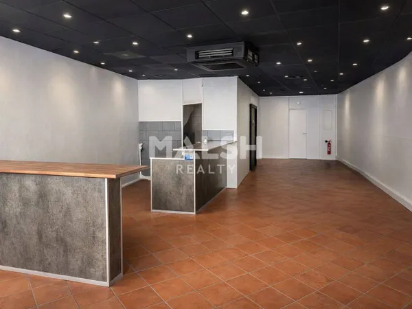 Local commercial 125 m²