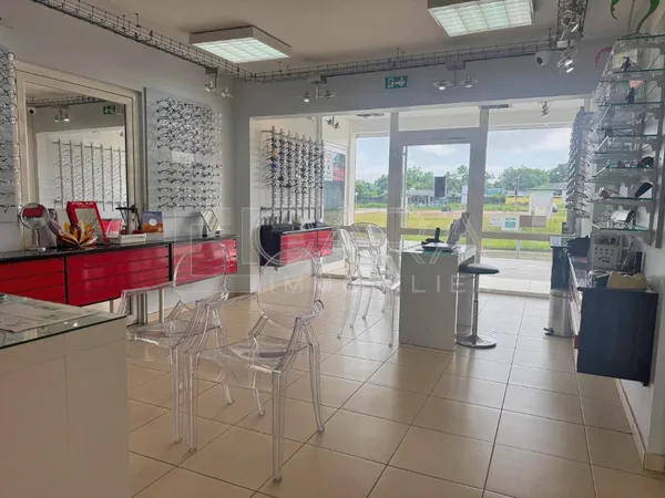 Local commercial 53 m²