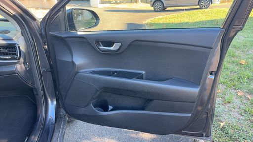 Kia Stonic 1.6 CRDi 110 - Active – 2018 – 99380 km – Diesel – Boîte Manuelle — photo 29