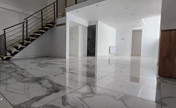 Appartement 5 pièces 136 m²