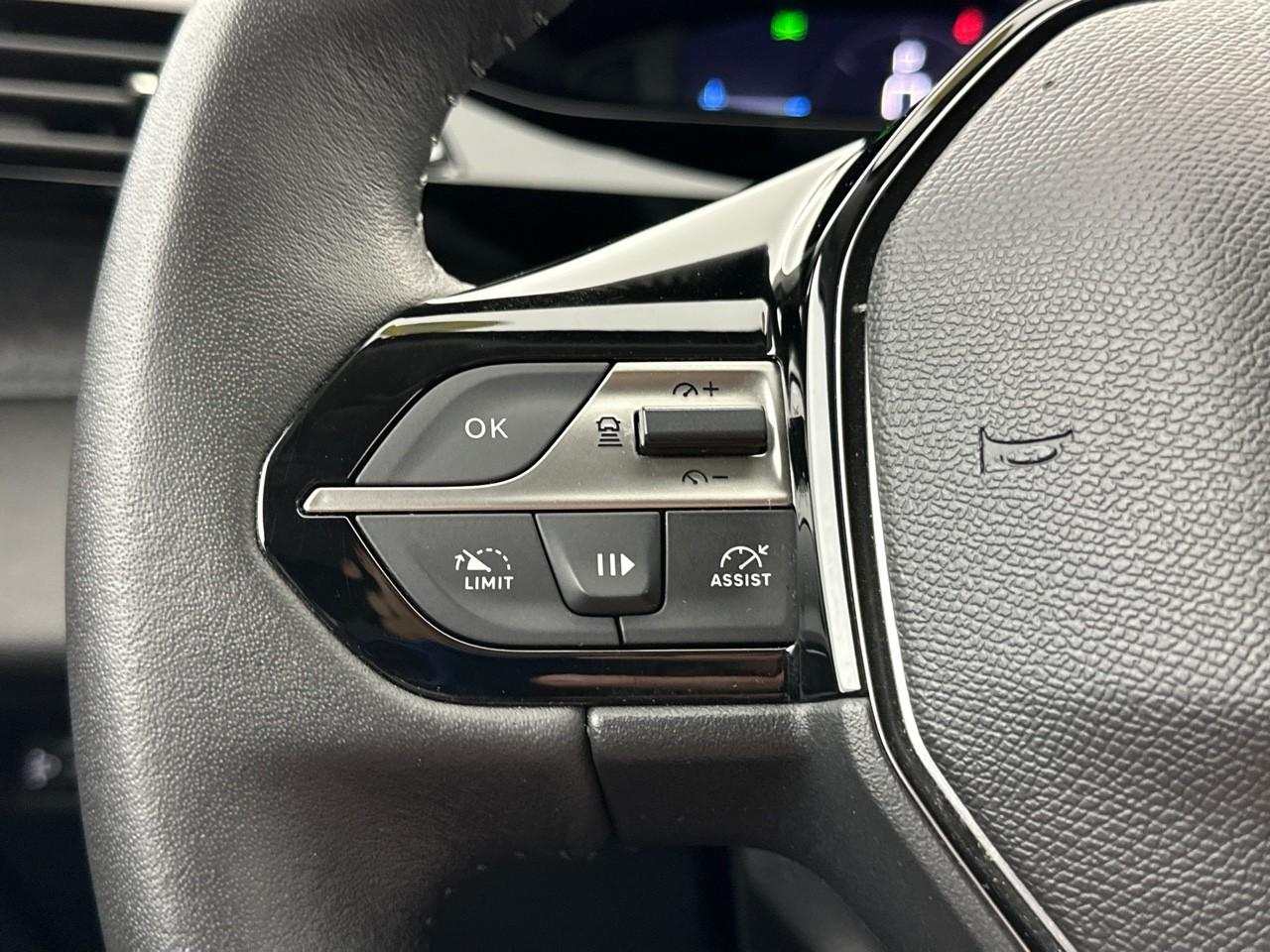 Peugeot 308 sw bluehdi 130ch s&s eat8 allure pack — photo 20