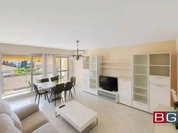Appartement 4 pièces 79 m²