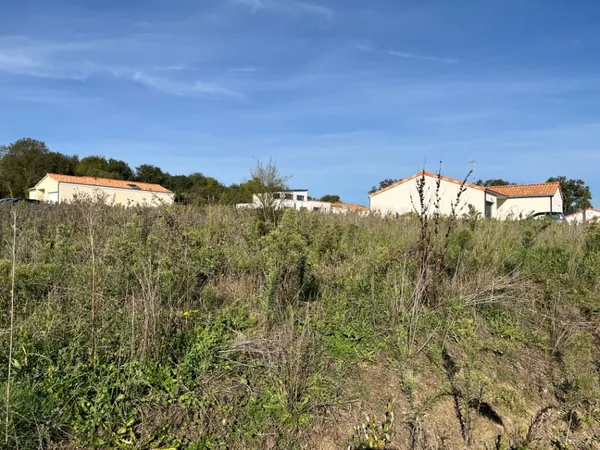 Terrain 400 m²