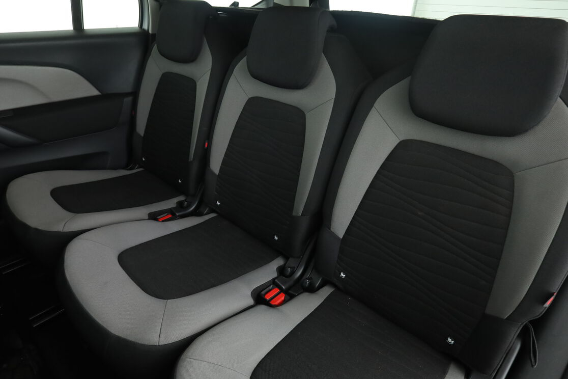 Citroen C4 Grand Picasso 2.0 Blue-HDi Intensive EAT6 — photo 13