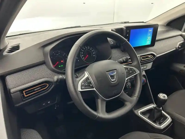 Dacia Sandero eco-g 100 - 22 — photo 9