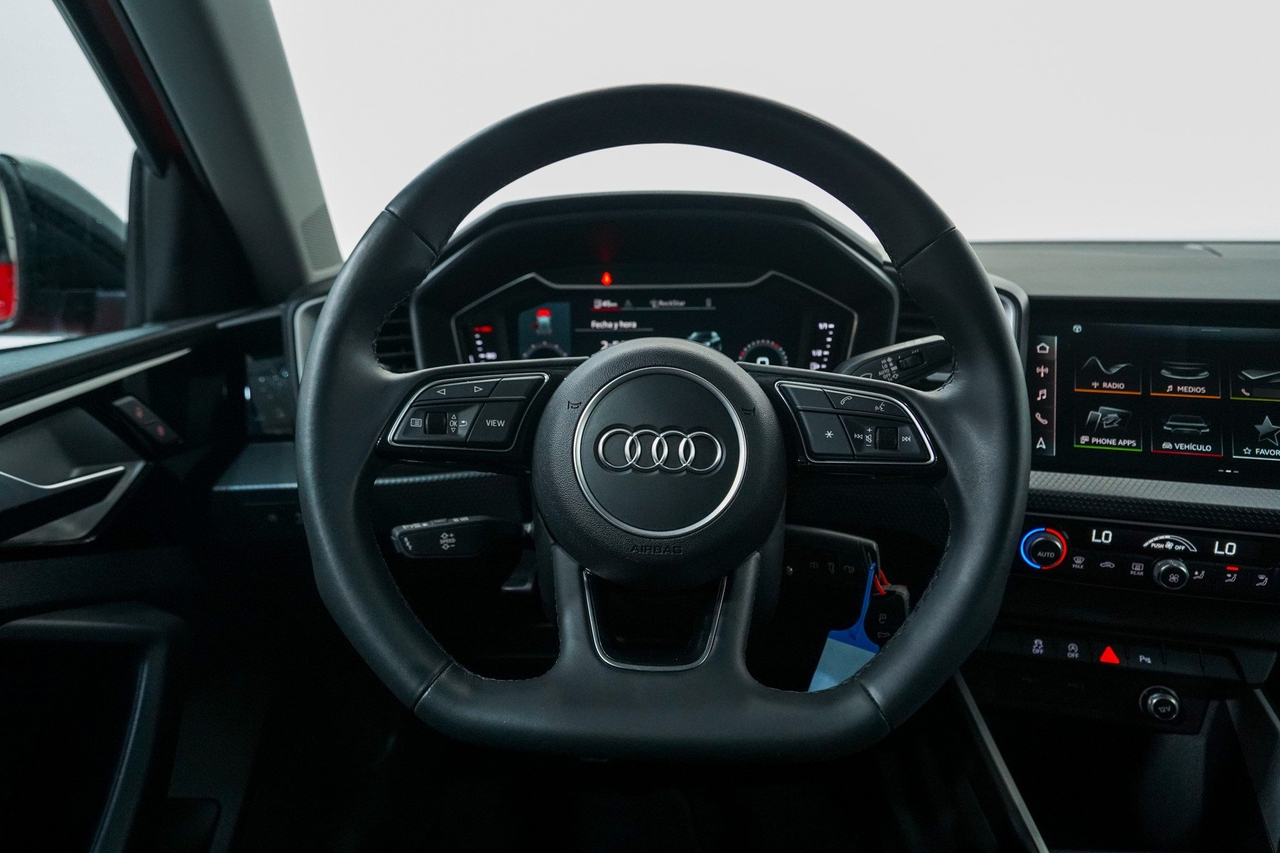 Audi A1 Sportback — photo 17