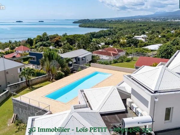 Villa exceptionnelle | Vue imprenable mer et montagne | Piscine et terrasse