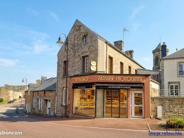 Local commercial 131 m²
