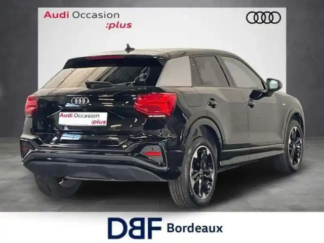 Audi Q2 35 tfsi 150 s tronic 7 s line — photo 5